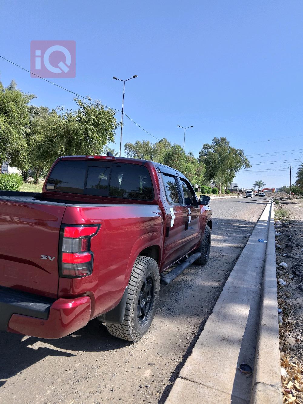 نیسان فرۆنتیر